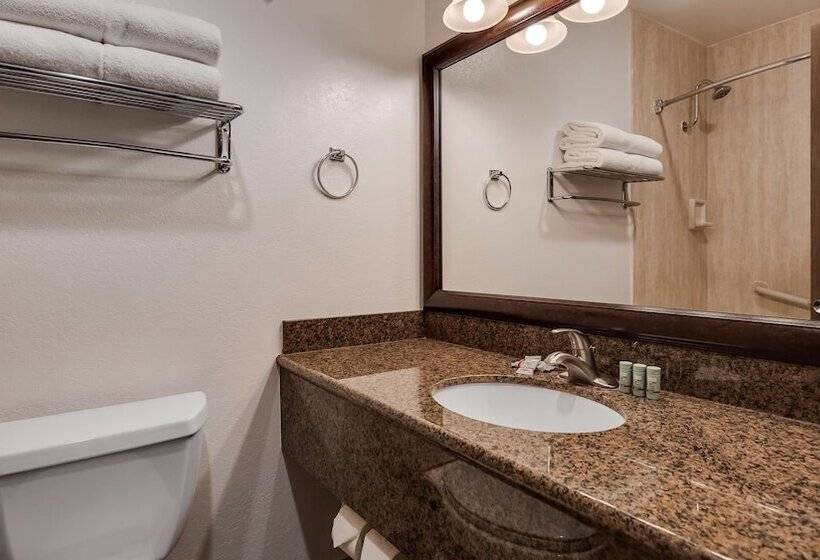 جناح, Best Western Hidesert Inn