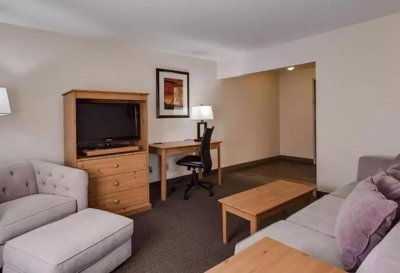 Sviitti King-vuode, Best Western Hidesert Inn