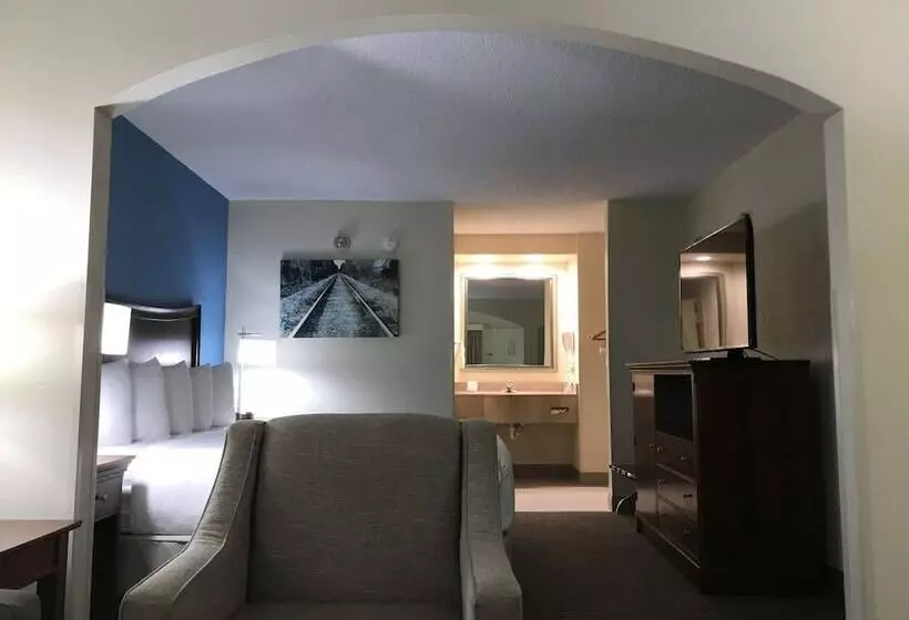 スイート, Best Western Inn & Suites Monroe