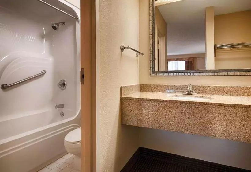 スタンダードルーム, Best Western Inn & Suites Monroe