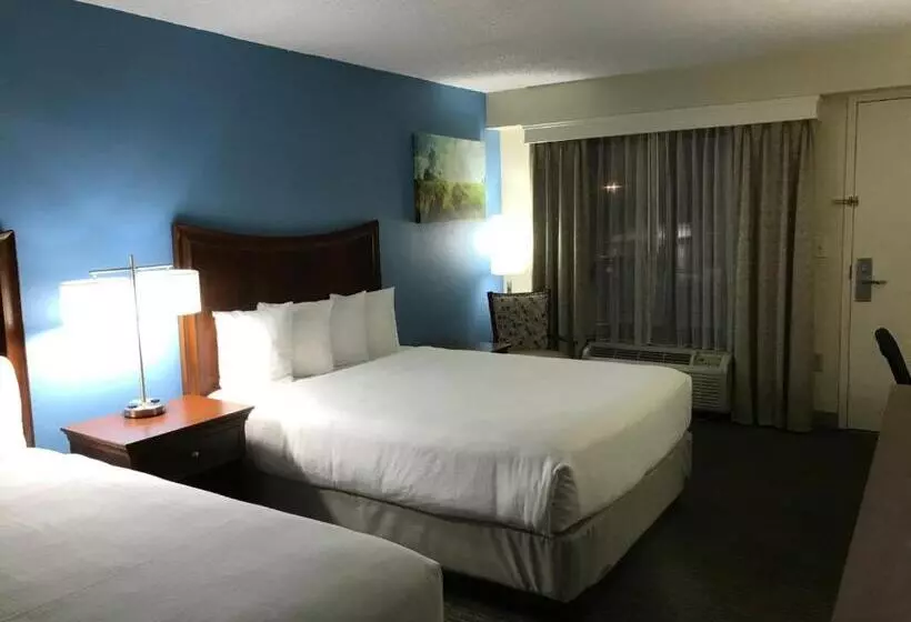 バスタブ付きスタンダードルーム, Best Western Inn & Suites Monroe