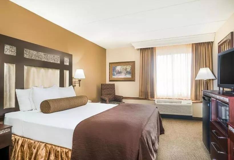 スタンダードルーム, Ramada By Wyndham Plymouth Hotel & Conference Center