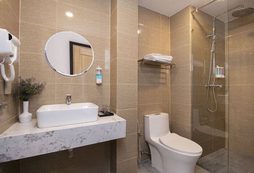 اتاق استاندارد, Golden Lotus Central
