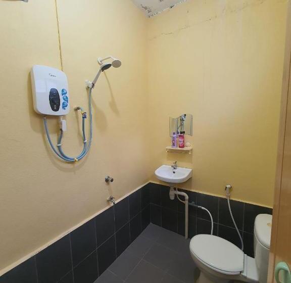 四人标准间, Nks Chalet