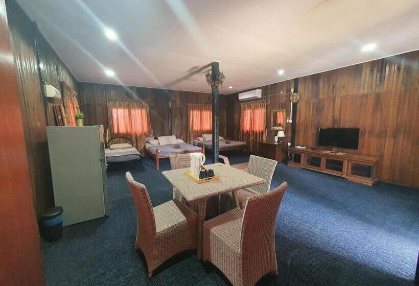 家庭套房, Nks Chalet