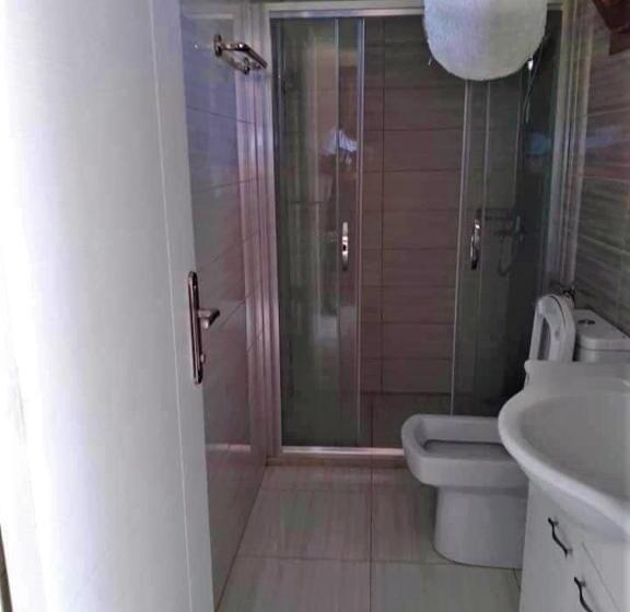 اتاق استاندارد چهارنفره با چشم‌انداز باغ, Paradise Karpaz Hotel & Restaurant