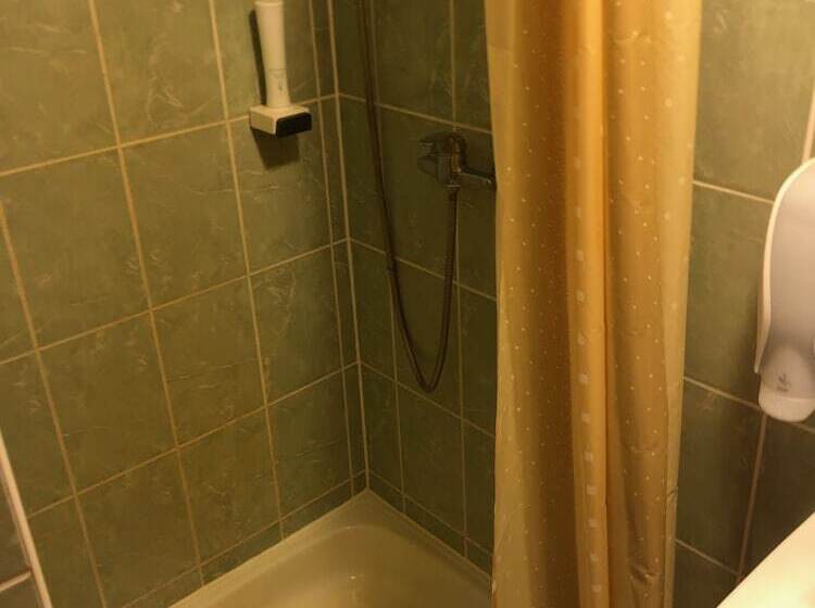 스탠다드 룸, Antal Tavi Fogadó és Horgászparadicsom