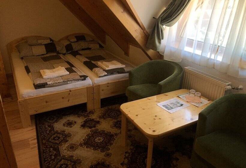 스탠다드 트리플 룸, Antal Tavi Fogadó és Horgászparadicsom