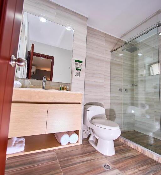 اتاق لوکس سه تخته, Casa Esmeralda Hotel Boutique