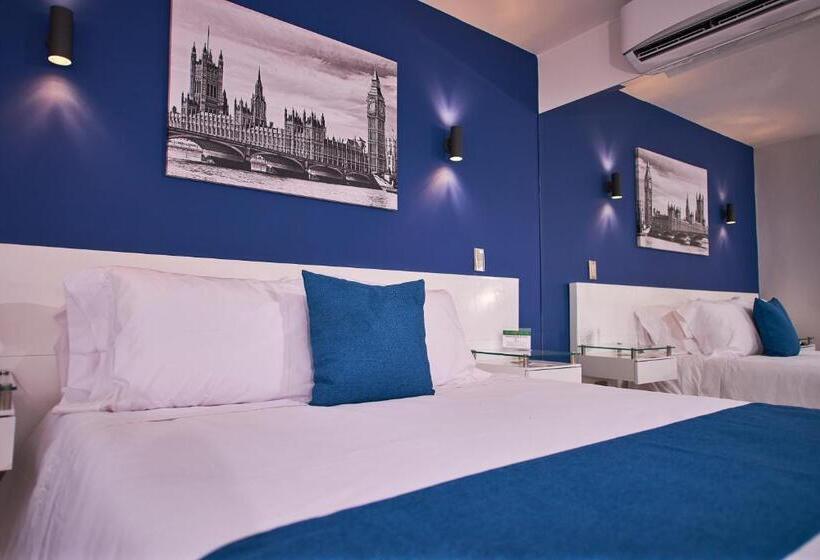 Трехместный Номер Стандарт с Балконом, Casa Esmeralda Hotel Boutique