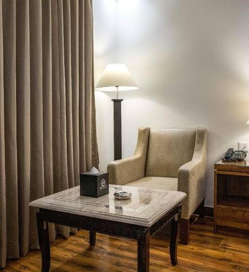 חדר סטנדרט, Jade Square