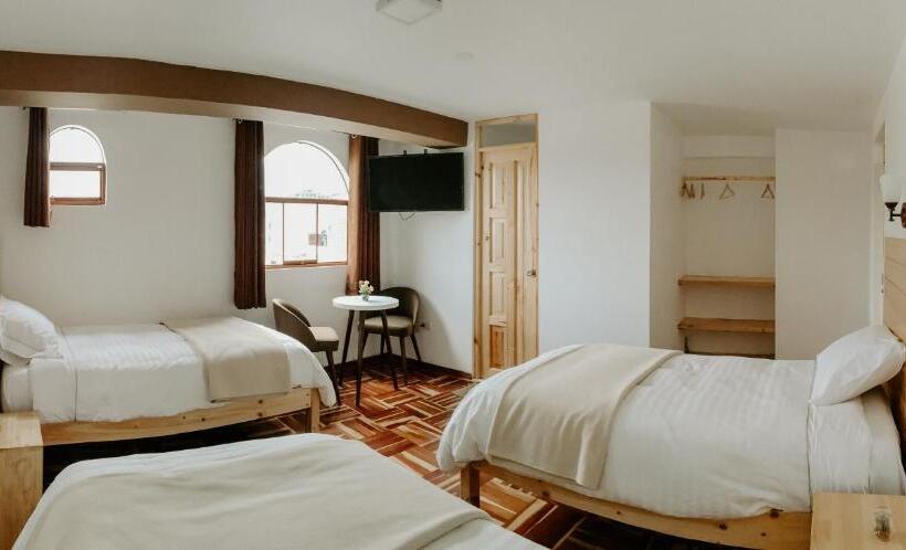غرفة قياسية ثلاثية, Atusparia Guest House Huaraz