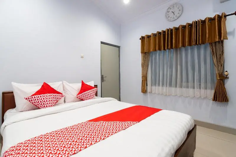 Deluxe Room, Sinergi Hotel Tretes