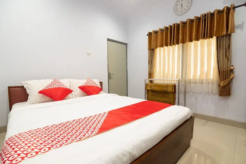 Deluxe Room, Sinergi Hotel Tretes