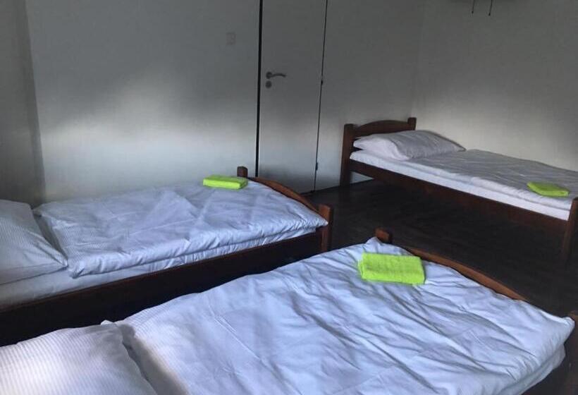 コンフォートトリプルルーム, Penzión Brabčák