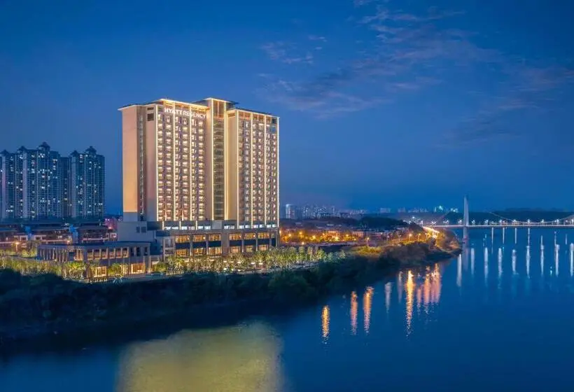 اتاق استاندارد با تخت بزرگ, Hyatt Regency Zhuzhou