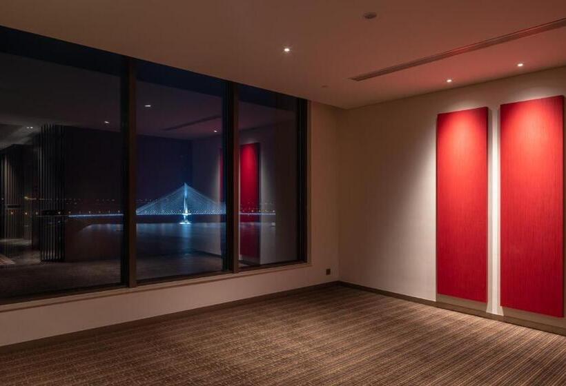 Номер Клуб Кровать Кинг, Hyatt Regency Zhuzhou