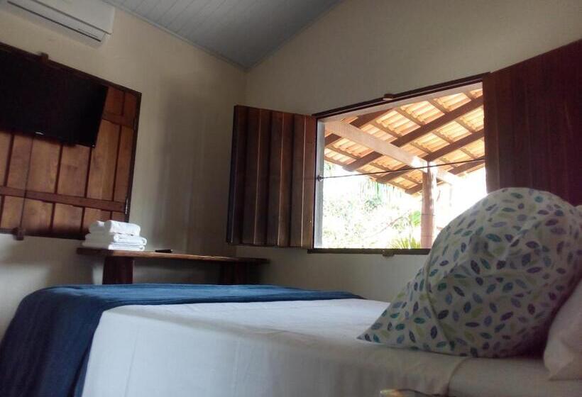 اتاق لوکس با بالکن, Pouso Divino Dos Pireneus