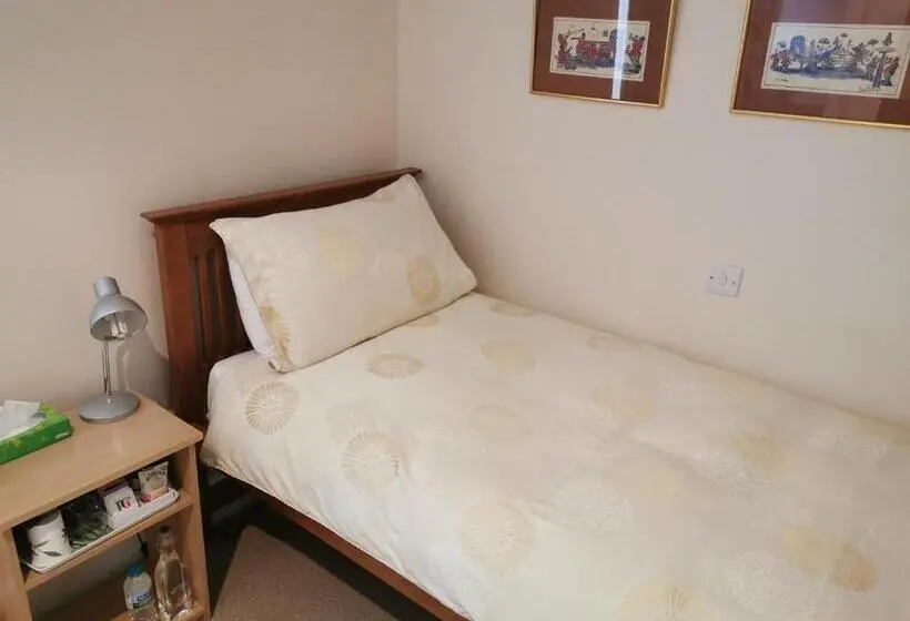 スタンダードシングルルーム, Hatsue Guest House