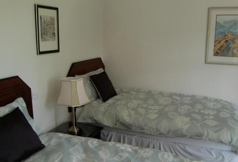 Номер Стандарт, Hatsue Guest House