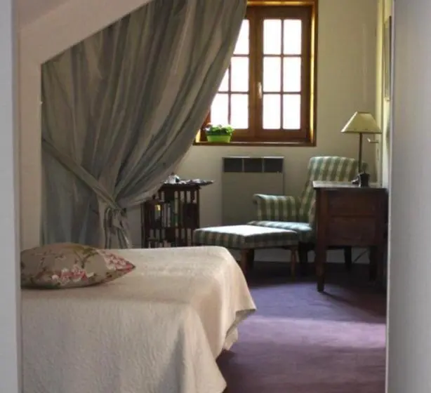 スイート, La Rabouillere