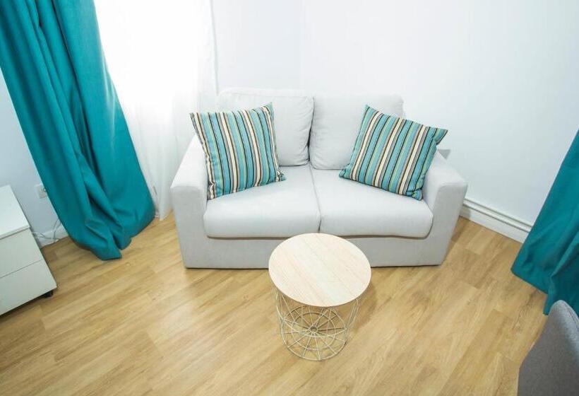 استودیوی استاندارد, Residence Dp Pipera