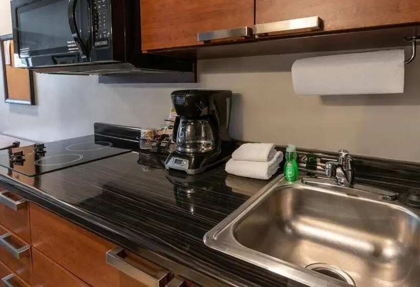 身障者適用スタンダードルーム, My Place Hotel Overland Park, Ks