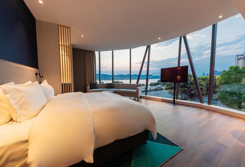 חדר סטנדרט מיטה זוגית, Holiday Inn Express Yichang Riverside By Ihg