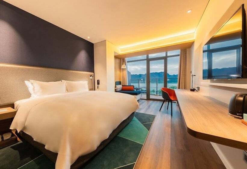חדר סטנדרט מיטה זוגית, Holiday Inn Express Yichang Riverside By Ihg