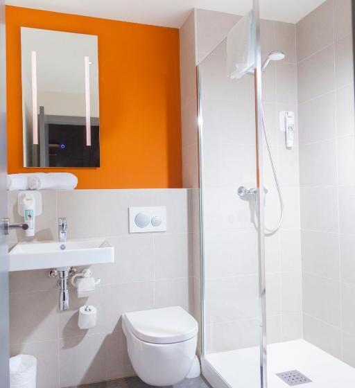 חדר סטנדרט לשלושה, Ibis Budget Huerta De Murcia