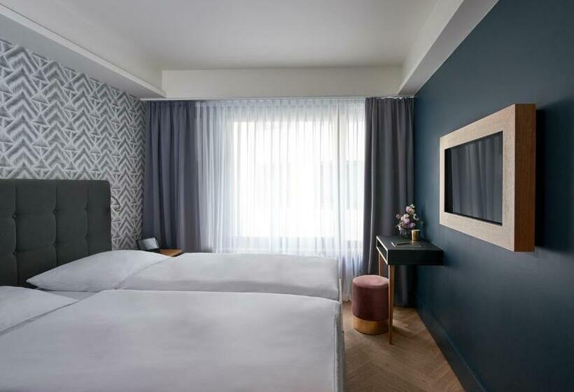 标准间, Mio By Amano