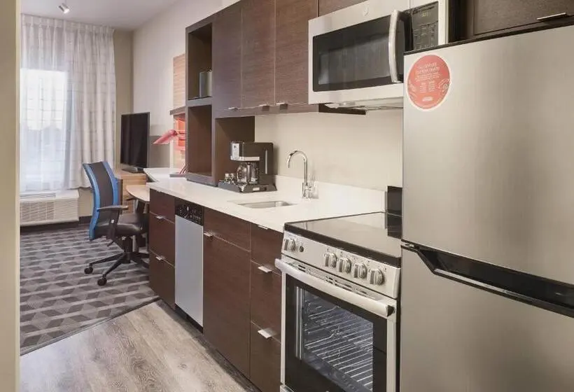 クイーンサイズベッドのスイートルーム, Towneplace Suites By Marriott Medicine Hat