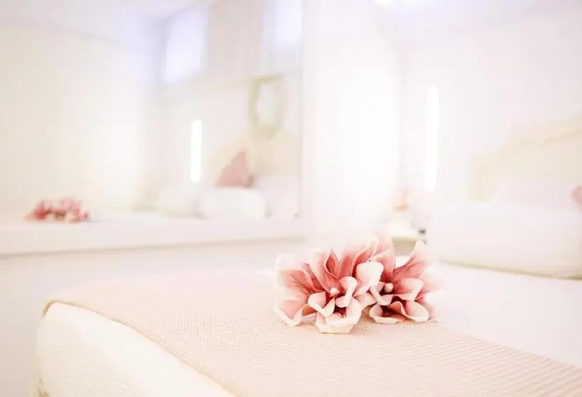 エコノミールーム, Le Monachelle Luxury