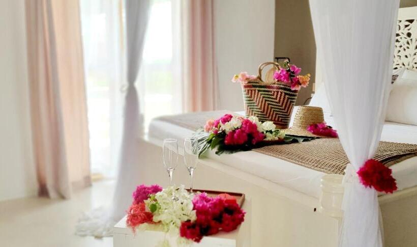 Люкс Повышенной Комфортности, Arya Boutique Resort