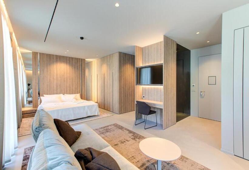 דירת חדר סופריור, Villa Italia