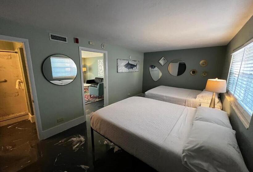 شقة غرفة واحدة مطلة على حمام السباحة, Breezy Palms Resort