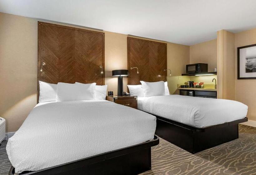 Номер Стандарт 2 Двуспальные Кровати, Best Western Plus Stevenson Manor