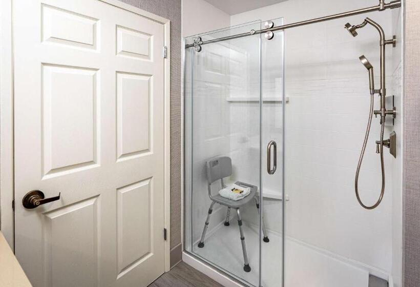 Номер Стандарт Кровать Кинг Адаптированный для Инвалидов, Best Western Plus Stevenson Manor