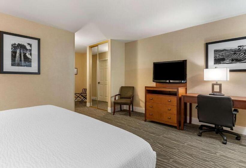 Номер Стандарт Кровать Кинг Адаптированный для Инвалидов, Best Western Plus Stevenson Manor