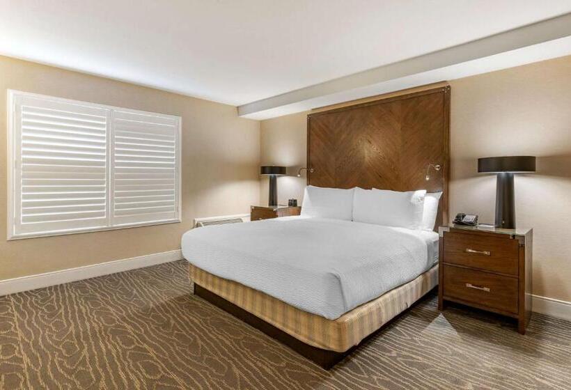 Номер Стандарт Кровать Кинг Адаптированный для Инвалидов, Best Western Plus Stevenson Manor