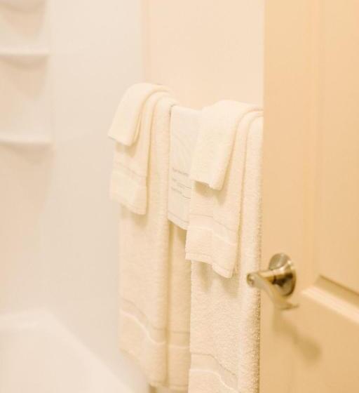 חדר דלוקס פנימי, Brown County Inn