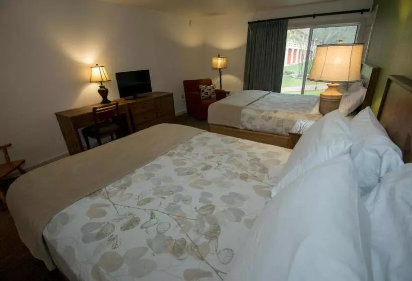 インサイドデラックスルーム, Brown County Inn