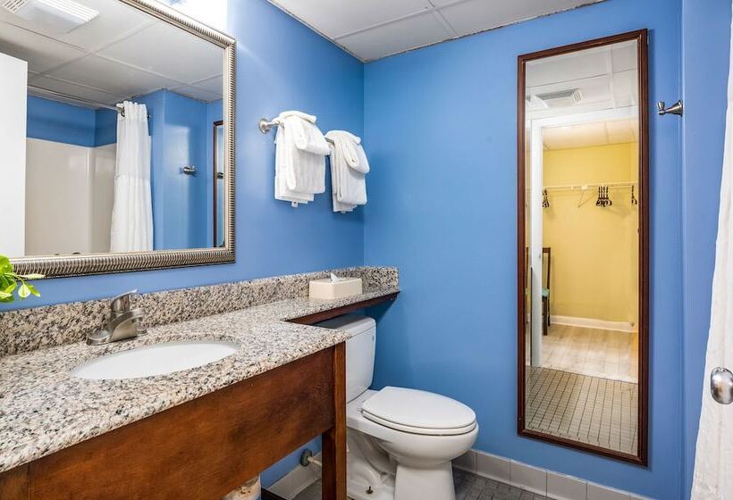 سوییت, Cayman Suites