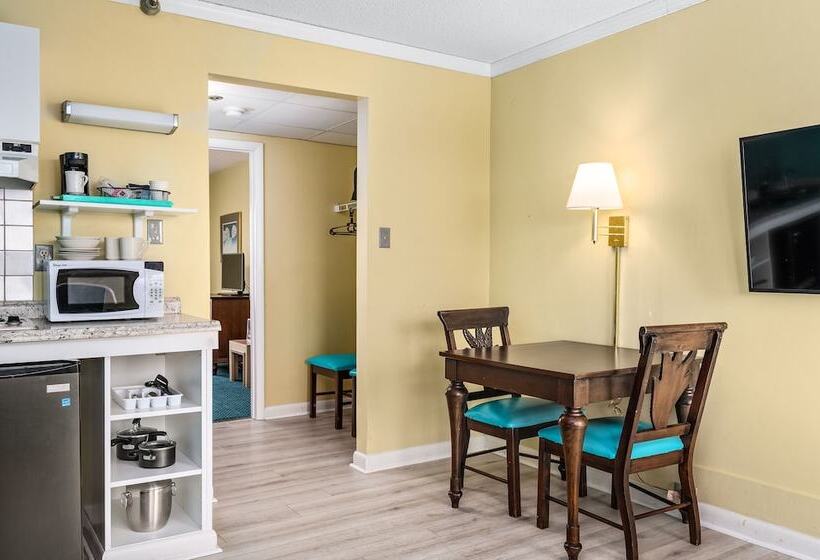 スイート, Cayman Suites