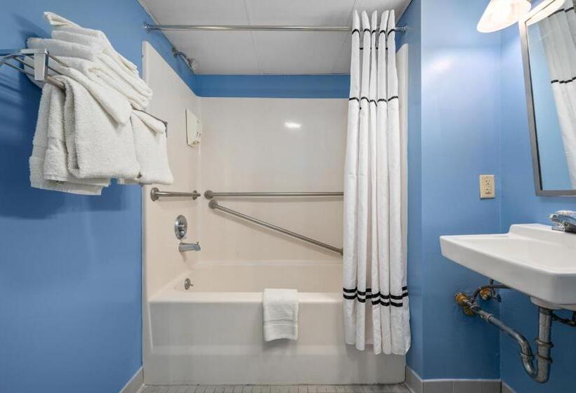 Escritório Estándar, Cayman Suites