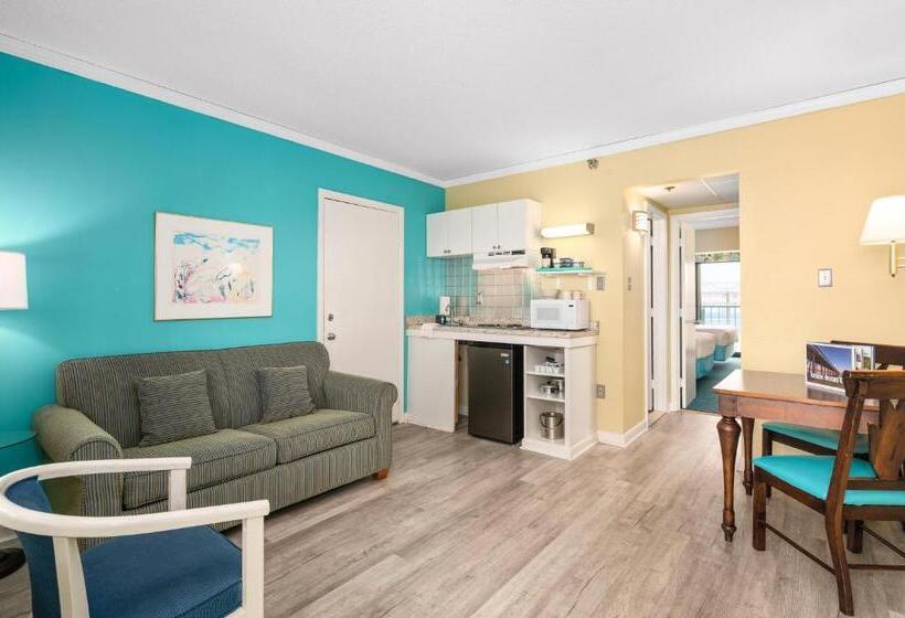 スイート, Cayman Suites