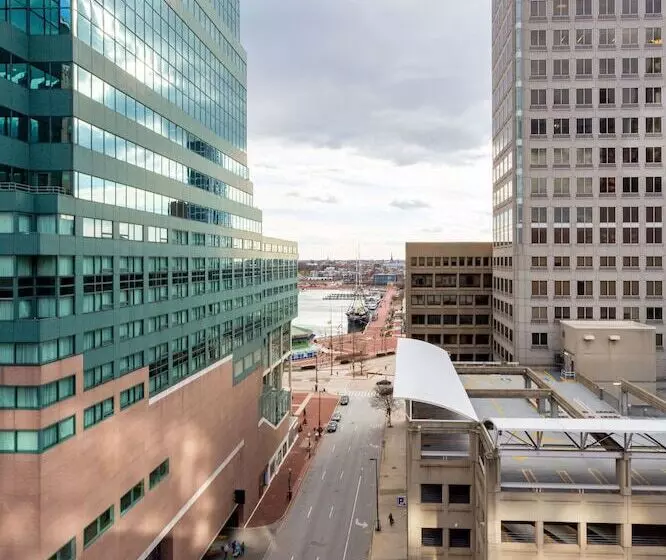 景色の見えるスイートルーム, Comfort Inn & Suites Baltimore Inner Harbor