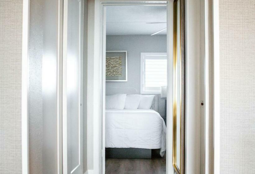 Family Suite, Bristol Plaza Resort Motel