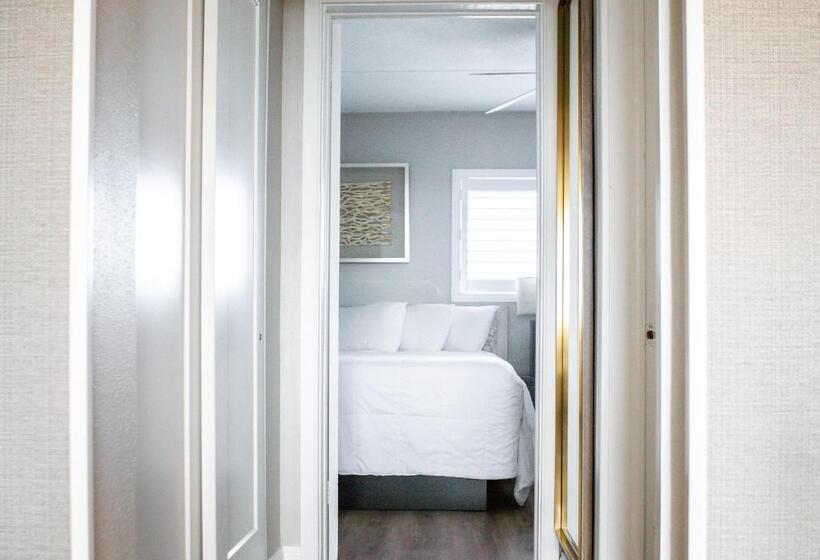 2 Bedrooms Suite Sea View, Bristol Plaza Resort Motel