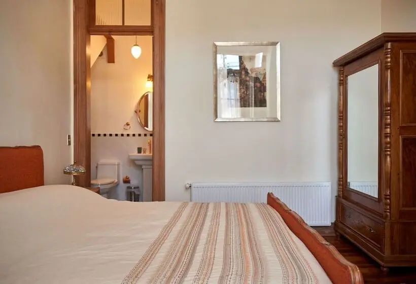 اتاق لوکس, Fortunata Chacana Guest House